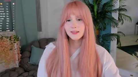 Delilah or Laila online show from 10-05-25, 10:18