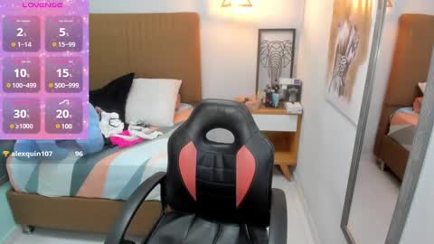 Snapshot of delilaquinn chatting on 01-07-25, 09:35 delilaquinn online show from 01-07-25, 09:35