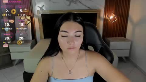 Snapshot of delilaquinn chatting on 11-12-25, 12:16 delilaquinn online show from 11-12-25, 12:16