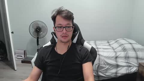 Delirium online show from 02-11-25, 04:33