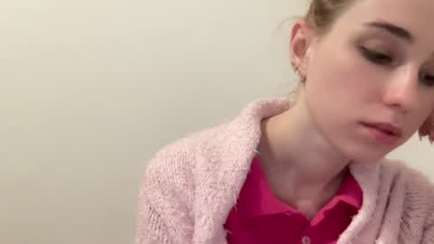 Snapshot of deliverysmile chatting on 12-15-24, 01:35 Delivery      online show from 12-15-24, 01:35