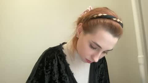 Snapshot of deliverysmile chatting on 12-17-24, 08:01 Delivery      online show from 12-17-24, 08:01