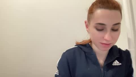 Snapshot of deliverysmile chatting on 01-02-25, 02:33 Delivery      online show from 01-02-25, 02:33