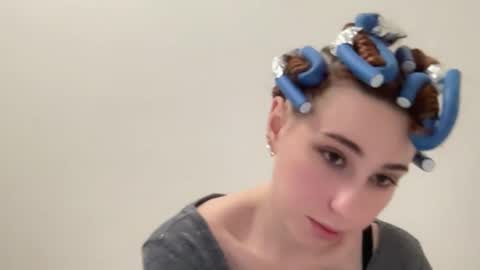 Snapshot of deliverysmile chatting on 01-12-25, 01:11 Delivery      online show from 01-12-25, 01:11