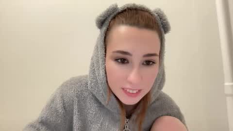 Snapshot of deliverysmile chatting on 01-21-25, 11:02 Delivery      online show from 01-21-25, 11:02