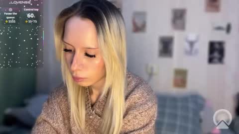 Della online show from 02-04-26, 02:12