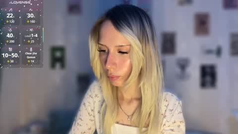 Della online show from 02-09-26, 03:38