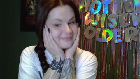 dellacrush_ online show from 02-14-25, 01:18