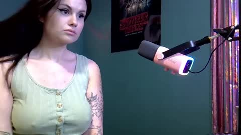 dellacrush_ online show from 02-24-25, 08:14