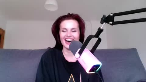 dellacrush_ online show from 03-05-25, 02:34