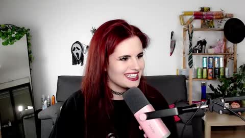 dellacrush_ online show from 10-11-25, 05:33