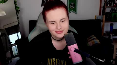 dellacrush_ online show from 11-14-25, 09:08