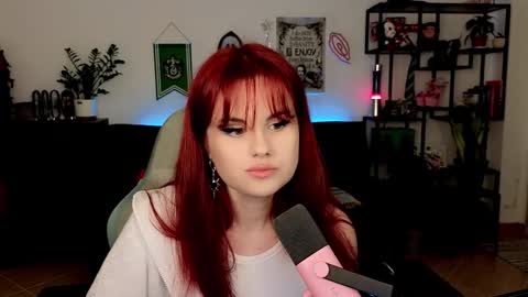 dellacrush_ online show from 02-09-26, 06:56