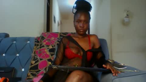 Snapshot of delliciouscandy39 chatting on 10-12-25, 01:21 Ginger online show from 10-12-25, 01:21