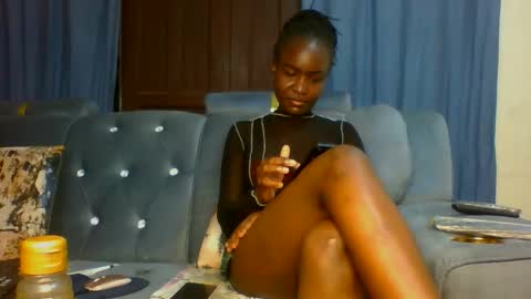 Snapshot of delliciouscandy39 chatting on 10-17-25, 11:51 Ginger online show from 10-17-25, 11:51