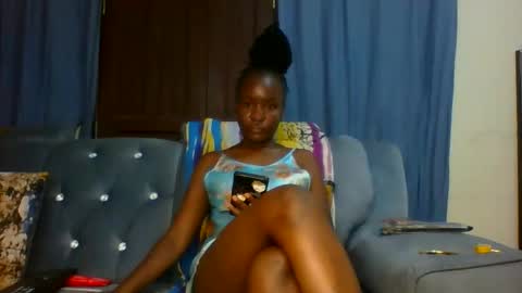 Snapshot of delliciouscandy39 chatting on 10-22-25, 09:25 Ginger online show from 10-22-25, 09:25