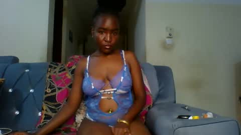 Snapshot of delliciouscandy39 chatting on 10-25-25, 10:04 Ginger online show from 10-25-25, 10:04