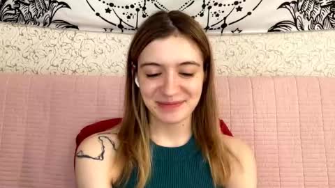 Sia online show from 03-18-26, 12:41