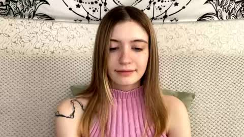 Sia online show from 04-15-26, 01:29