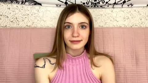 Sia online show from 04-25-26, 07:44