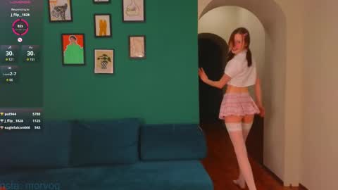 Snapshot of delorathecookie chatting on 02-19-25, 06:00 Delora online show from 02-19-25, 06:00