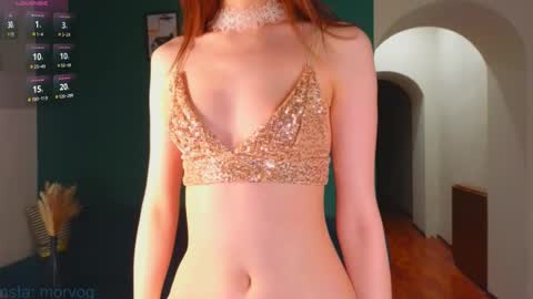 Snapshot of delorathecookie chatting on 02-19-25, 11:04 Delora online show from 02-19-25, 11:04