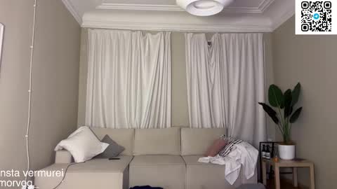 Snapshot of delorathecookie chatting on 10-21-25, 09:26 Delora online show from 10-21-25, 09:26