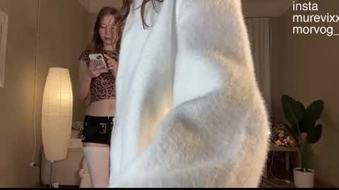 Snapshot of delorathecookie chatting on 11-09-25, 01:20 Delora online show from 11-09-25, 01:20