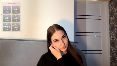 Delphaswindler online show from 04-27-26, 08:23