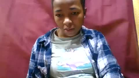 delphin774164 online show from 06-10-26, 02:01