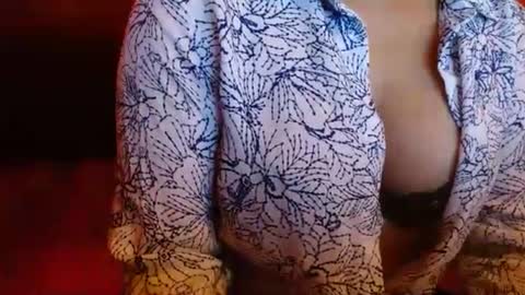 Delphine online show from 02-02-25, 09:45