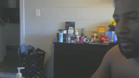 Snapshot of delta7012 chatting on 02-14-25, 03:47 delta7012 online show from 02-14-25, 03:47