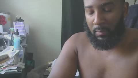 Snapshot of delta7012 chatting on 12-05-25, 04:58 delta7012 online show from 12-05-25, 04:58