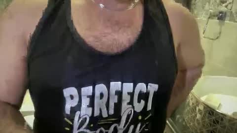 Snapshot of deltawavesformyuse chatting on 03-08-26, 12:42 David C. R. online show from 03-08-26, 12:42