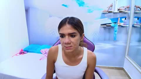 DEMI online show from 04-24-26, 12:40