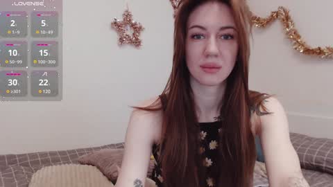 Snapshot of demiamour chatting on 01-14-25, 10:27 Demi. not your babybabebb and other shit online show from 01-14-25, 10:27