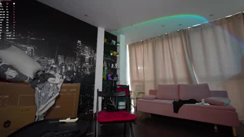 Snapshot of demianblake chatting on 09-17-25, 02:41 demianblake online show from 09-17-25, 02:41