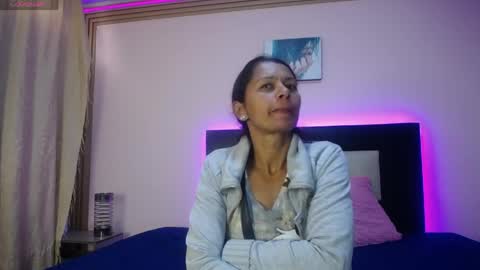 Snapshot of demiwynn chatting on 06-01-26, 01:46 Demi online show from 06-01-26, 01:46