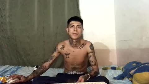 Demon 2407 online show from 11-12-25, 04:02