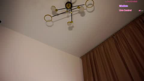 Dave19  online show from 12-27-24, 04:15