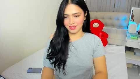 Snapshot of dencyleander chatting on 03-01-26, 08:27 Demi online show from 03-01-26, 08:27