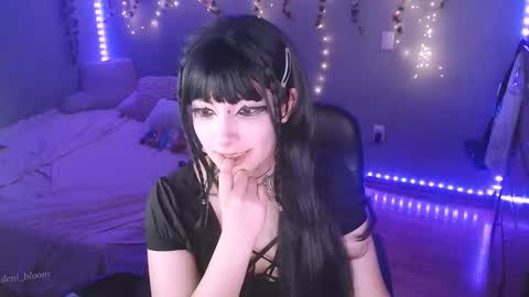 Denisse    schedule Monday to Friday 1300-1900 mexican time Saturday-maybe it could be a surprise IDEPENDENT MODEL online show from 11-21-25, 06:34