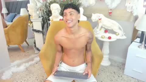 Snapshot of denis_carpenter chatting on 12-04-25, 08:06 Denis Carpenter online show from 12-04-25, 08:06