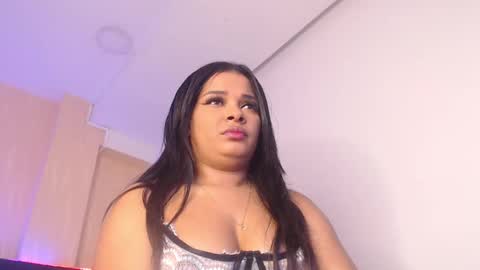 Snapshot of denisemoca chatting on 02-22-25, 04:40 Denise online show from 02-22-25, 04:40