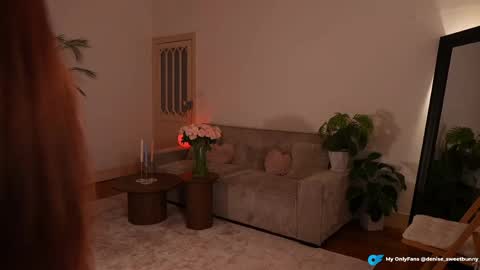 Denise online show from 04-10-26, 04:01