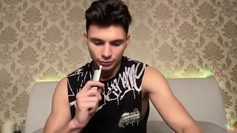 Den online show from 01-21-25, 02:59