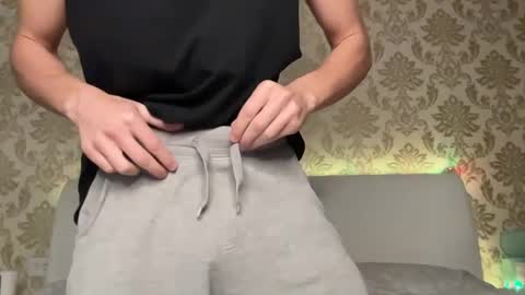 Den online show from 01-27-25, 03:50