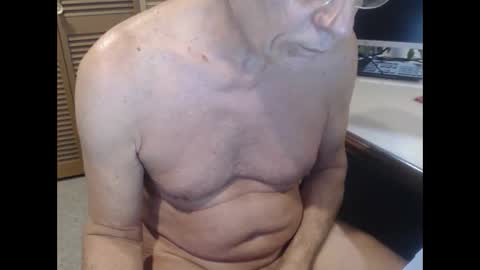 Snapshot of denn_jett chatting on 06-04-26, 10:10 Den Jet online show from 06-04-26, 10:10