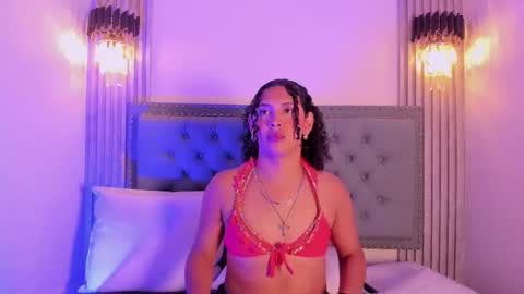 Snapshot of dennise_sinclair chatting on 02-06-26, 08:23 Denisse online show from 02-06-26, 08:23