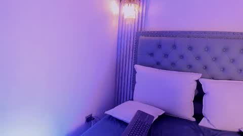 Snapshot of dennise_sinclair chatting on 02-11-26, 07:30 Denisse online show from 02-11-26, 07:30